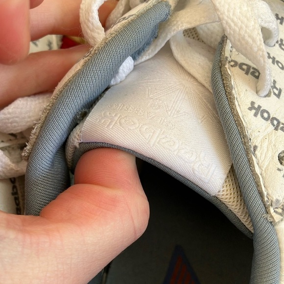 Reebok Club Classic White Sneakers with Logo Overbranded - Picture 5 of 7